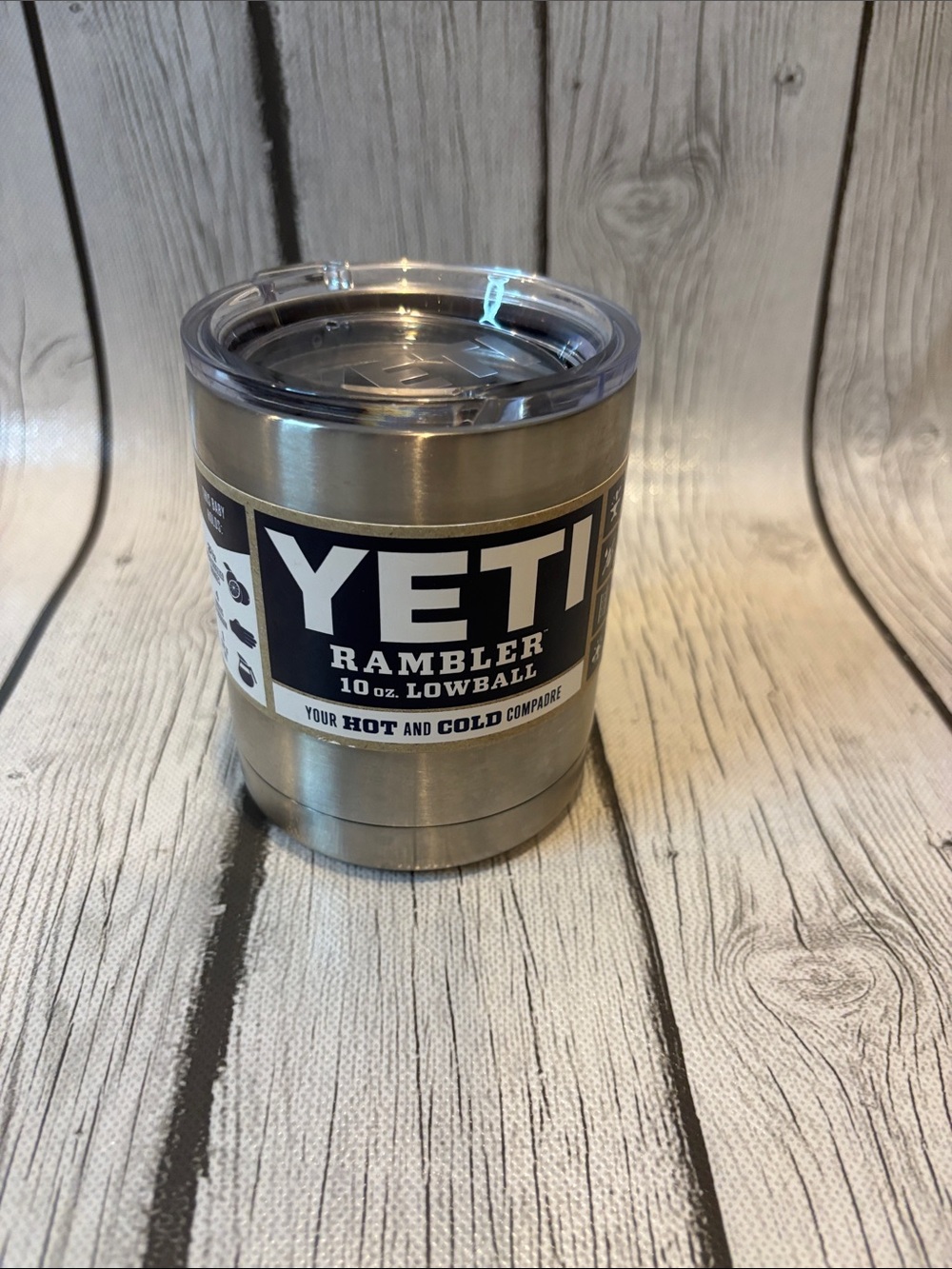 Yeti Rambler Lowball Tumbler - Silver new with lid
